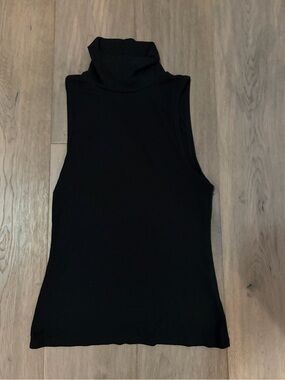 Babaton Black Sleeveless Turtleneck Tank